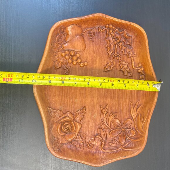 Vintage Faux Wood Tray, Four Seasons Plate, 12”X10” 1959 USA, Flower Raised Holl - Picture 6 of 10